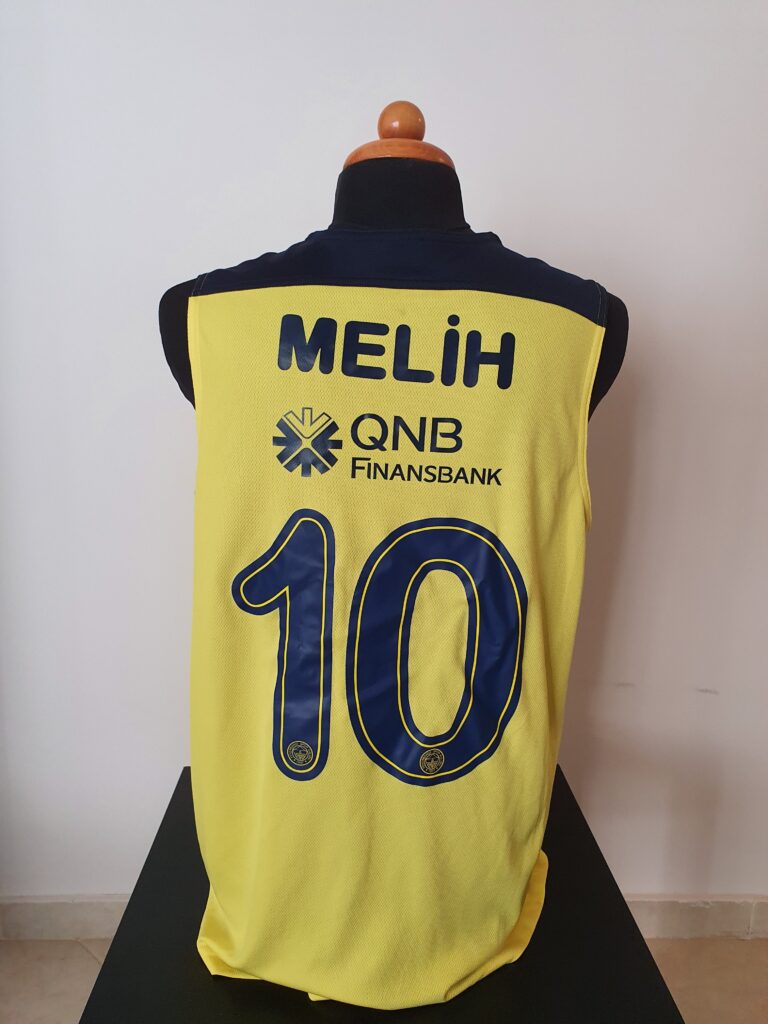 FenerbahceB1617_4