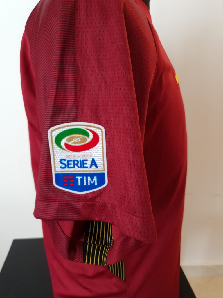 Roma1718HTotti_4