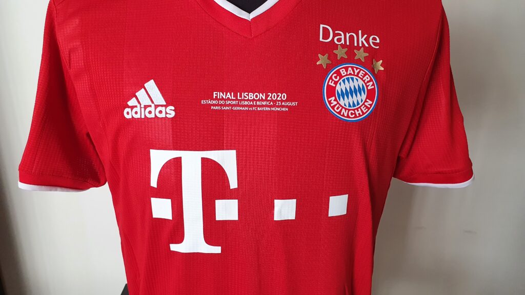 BayernM1920RedFinalCL_3