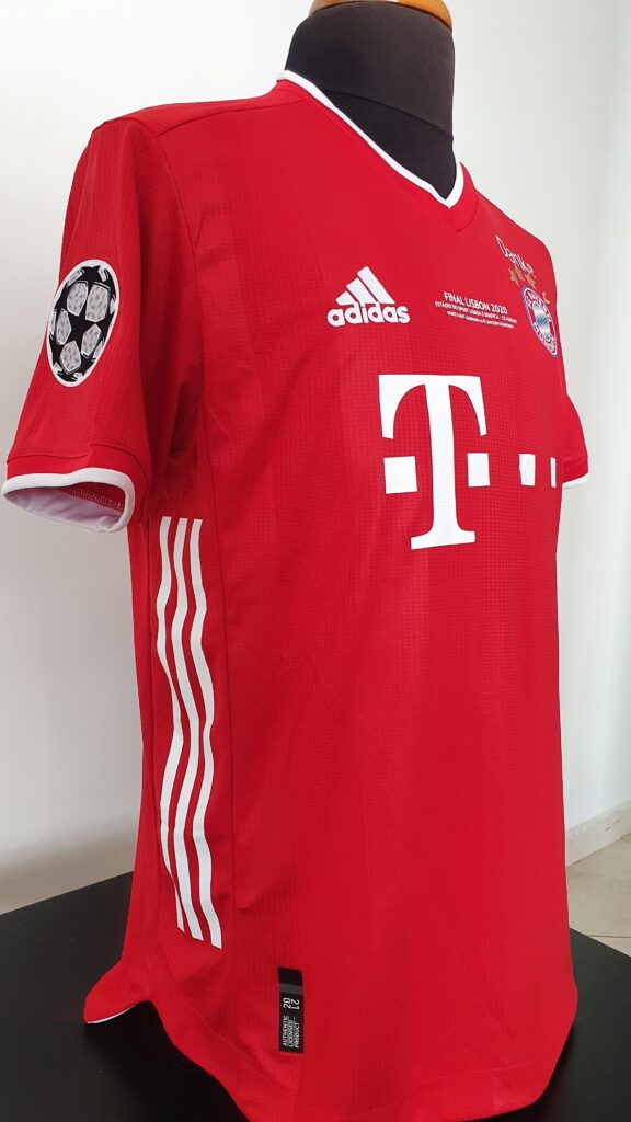 BayernM1920RedFinalCL_4