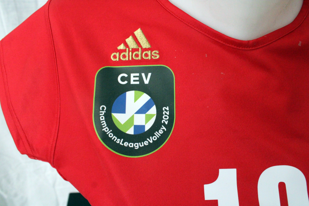 OlympiacosVL2122W_4
