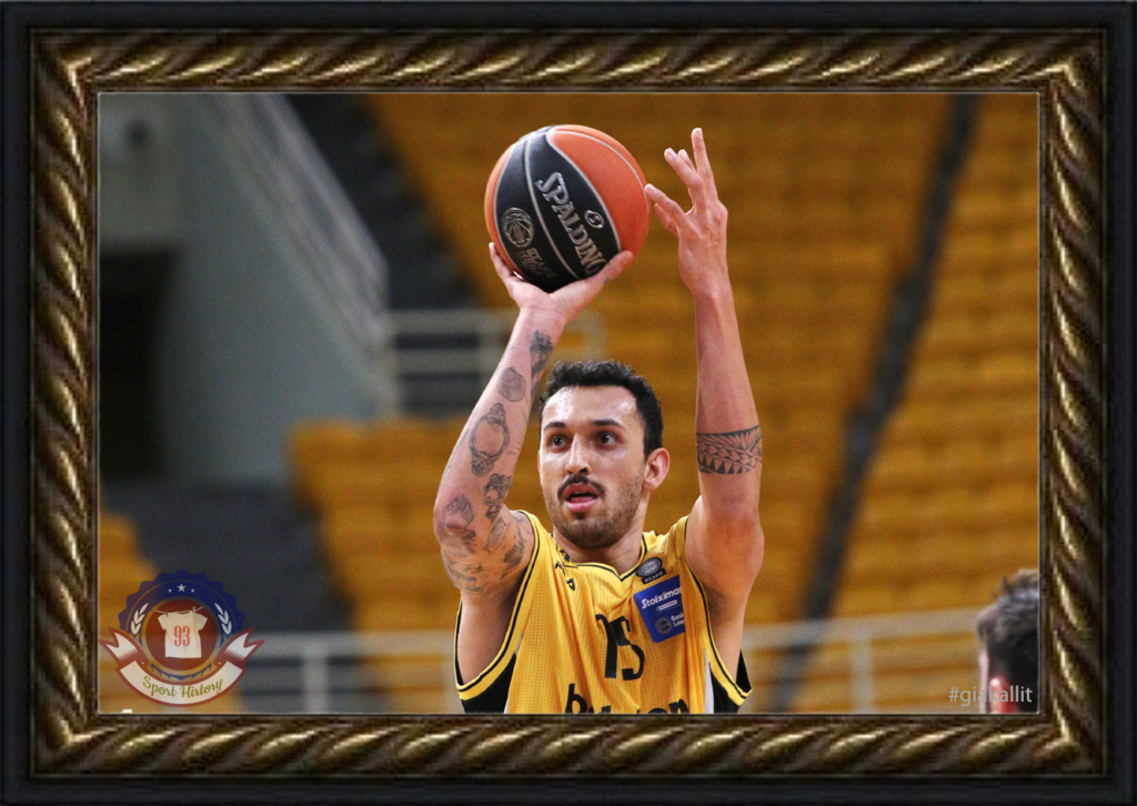 AEK_BC1920_H_BL_memories4