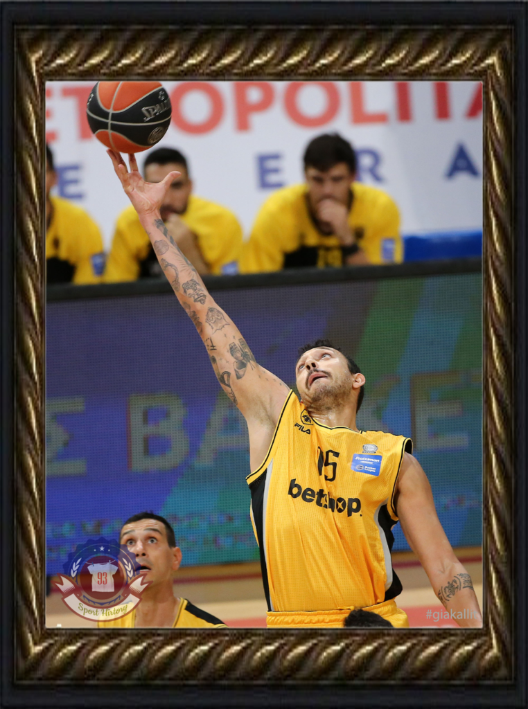 AEK_BC1920_H_BL_memories6